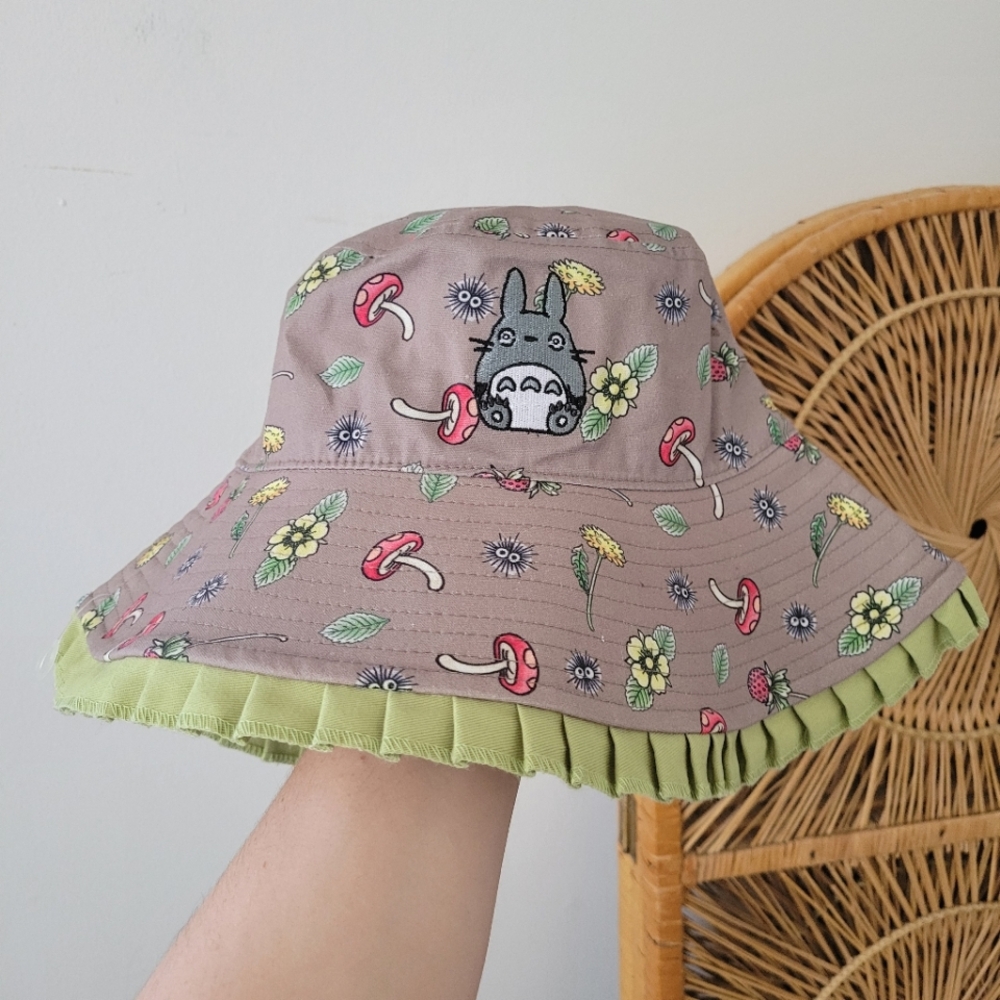 My Neighbor Totoro Bucket Hat 100% Cotton Gray/Green Mushroom One Size